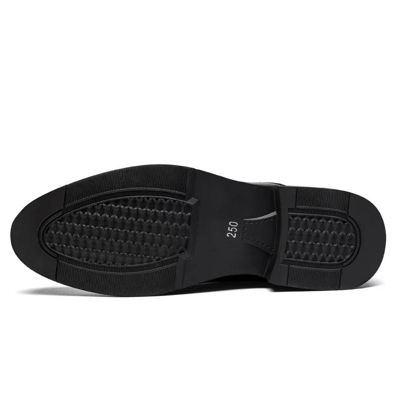 Męskie Eleganckie Skórzane Buty z Ukrytą Wysokością 6 cm z Designem Cap-Toe